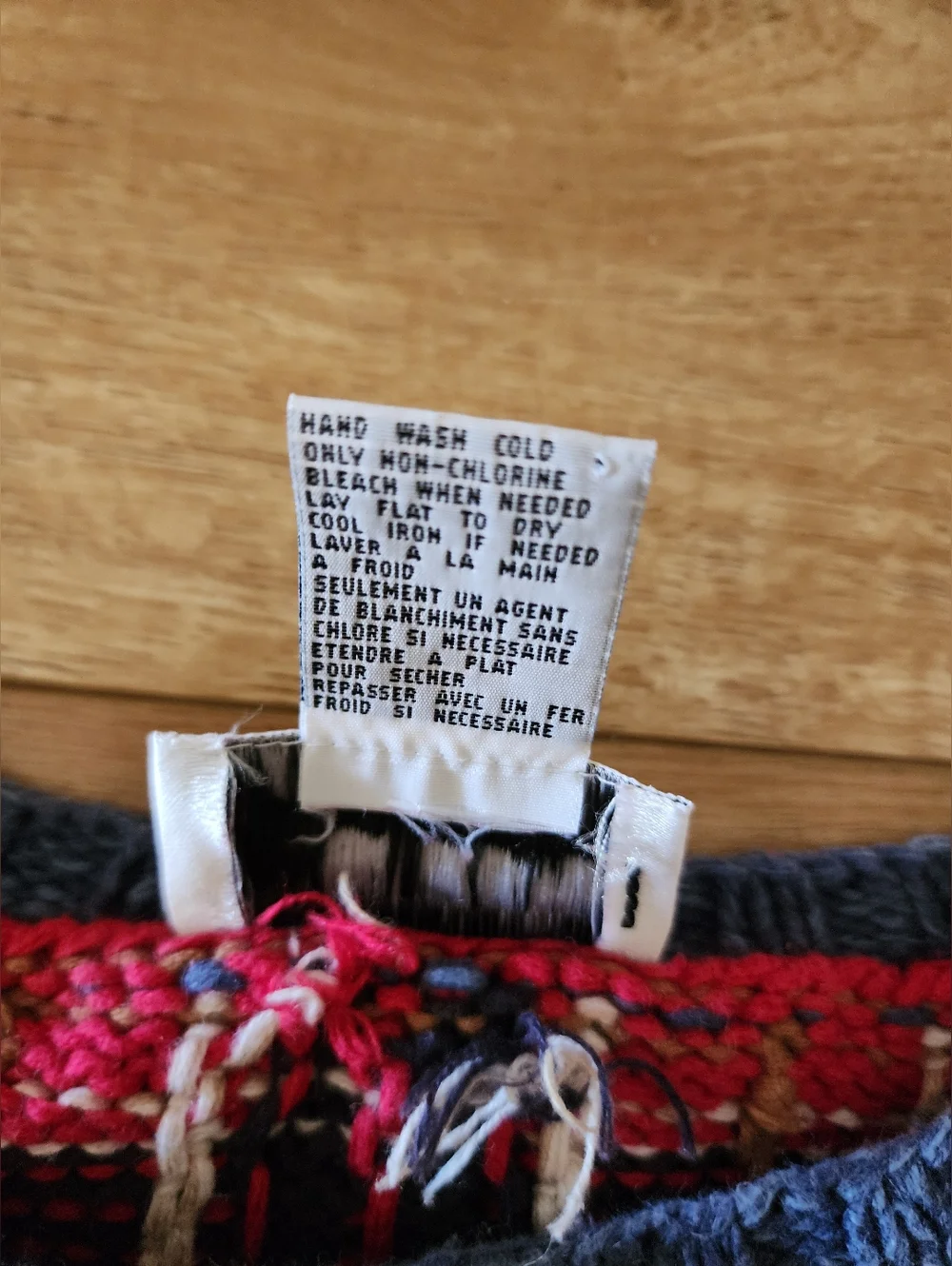 Vintage TALBOTS Women M PETITE Linen Hand Knit Ski Sweater Plaid Fair Isle - Picture 6 of 8